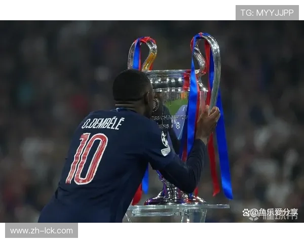 杜埃替补奇兵改变战局，巴黎逆转展现卫冕冠军底蕴